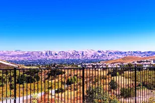 67 Redwood Grove Ct, Simi Valley, CA 93065 - Photo 35