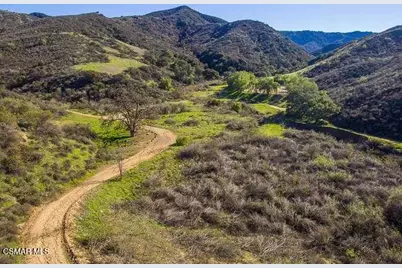 1894 Rambling Road, Simi Valley, CA 93065 - Photo 65