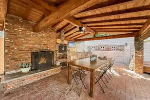 21222 Martinez St, Woodland Hills, CA 91364 - Photo 35