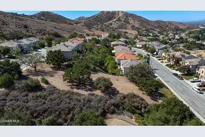 5588 California Oak Street, Simi Valley, CA 93063 - Photo 57