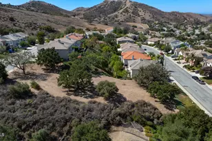 5588 California Oak St, Simi Valley, CA 93063 - Photo 57