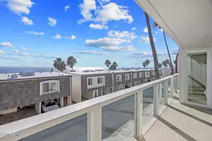 11964 Whalers Ln, Malibu, CA 90265 - Photo 17