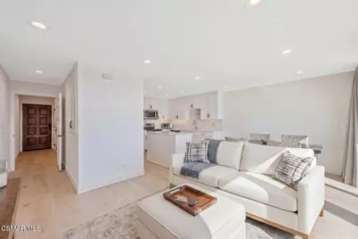 11964 Whalers Lane, Malibu, CA 90265 - Photo 9