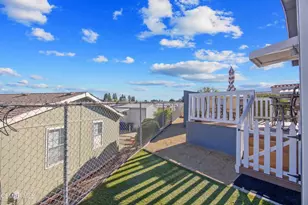 18 Ortega Dr, Newbury Park, CA 91320 - Photo 39