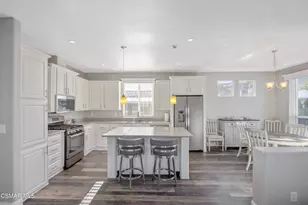 18 Ortega Dr, Newbury Park, CA 91320 - Photo 11