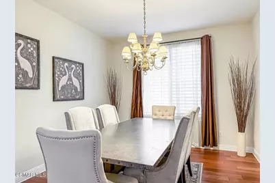 180 Brooks Court, Simi Valley, CA 93065 - Photo 11