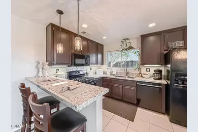 36772 Petra Drive, Palmdale, CA 93550 - Photo 9