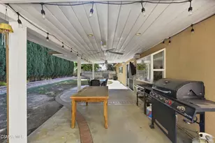 2106 Fernwood Ct, Simi Valley, CA 93065 - Photo 33