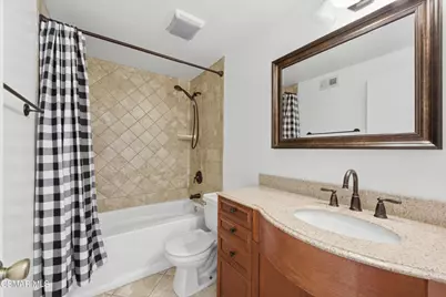 2106 Fernwood Court, Simi Valley, CA 93065 - Photo 29