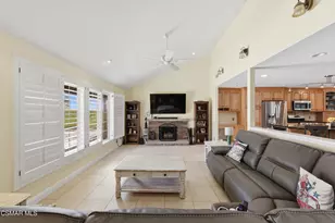 2106 Fernwood Ct, Simi Valley, CA 93065 - Photo 5