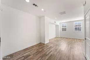 15633 Odyssey Dr, Granada Hills, CA 91344 - Photo 11
