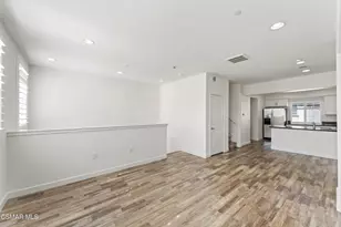 15633 Odyssey Dr, Granada Hills, CA 91344 - Photo 5