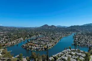 2113 Portola Ln, Westlake Village, CA 91361 - Photo 33