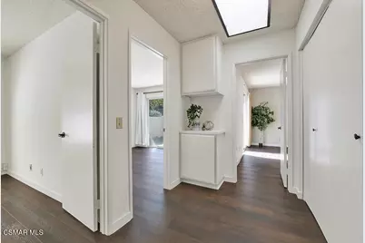 2113 Portola Lane, Westlake Village, CA 91361 - Photo 11