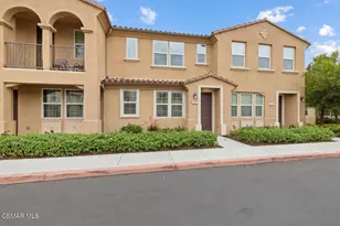 383 Nuez St, Camarillo, CA 93012 - Photo 1