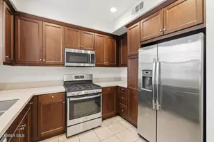 383 Nuez St, Camarillo, CA 93012 - Photo 11