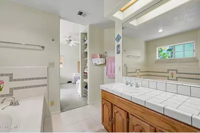 1635 Bridgegate Street, Westlake Village, CA 91361 - Photo 31