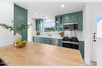2040 Clover Street, Simi Valley, CA 93065 - Photo 3