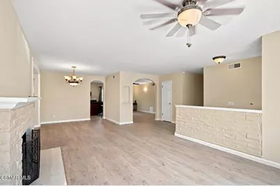 273 Locust Avenue, Oak Park, CA 91377 - Photo 11