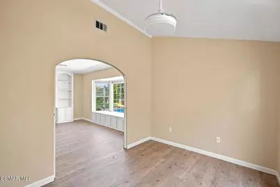 273 Locust Avenue, Oak Park, CA 91377 - Photo 27