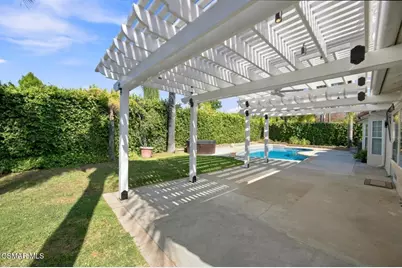 273 Locust Avenue, Oak Park, CA 91377 - Photo 55