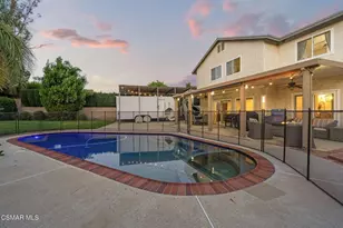 2161 Morning Glory St, Simi Valley, CA 93065 - Photo 35