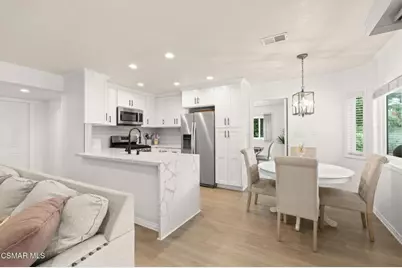 2161 Morning Glory Street, Simi Valley, CA 93065 - Photo 13
