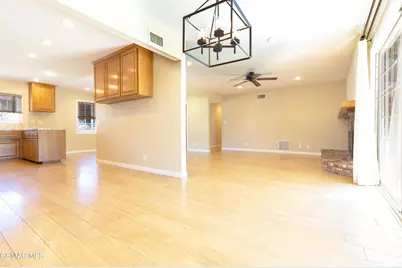 4688 Fort Worth Drive, Simi Valley, CA 93063 - Photo 11