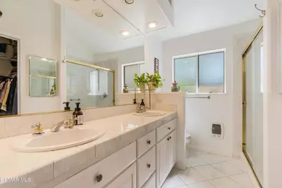 542 Timberwood Avenue, Thousand Oaks, CA 91360 - Photo 17