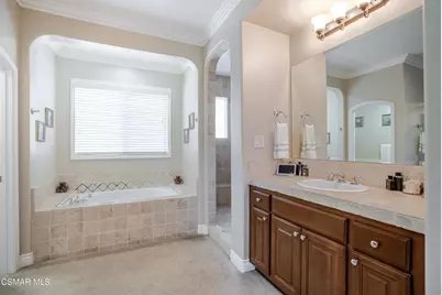 484 Via Helena, Newbury Park, CA 91320 - Photo 21