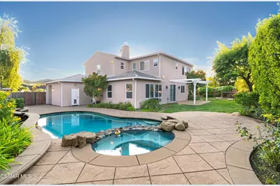 484 Via Helena, Newbury Park, CA 91320 - Photo 3