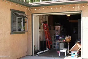 1813 Moreno Dr, Simi Valley, CA 93063 - Photo 17