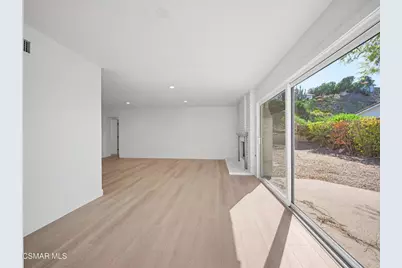 822 Calle Pinata, Thousand Oaks, CA 91360 - Photo 21