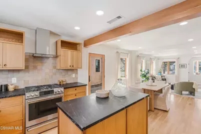 115 W Center Street, Ventura, CA 93001 - Photo 13
