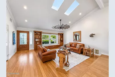 1014 La Grange Avenue, Newbury Park, CA 91320 - Photo 7
