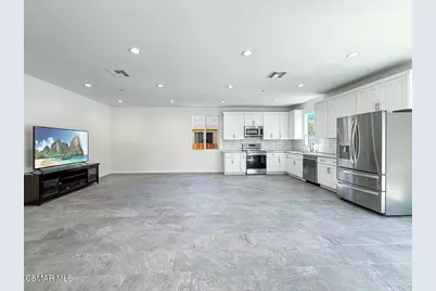 30558 San Martinez Road, Val Verde, CA 91384 - Photo 9