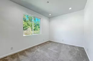 30558 San Martinez Rd, Newhall, CA 91384 - Photo 15