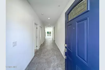 30558 San Martinez Road, Newhall, CA 91384 - Photo 5