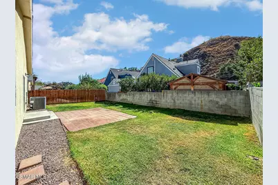 30558 San Martinez Road, Val Verde, CA 91384 - Photo 45