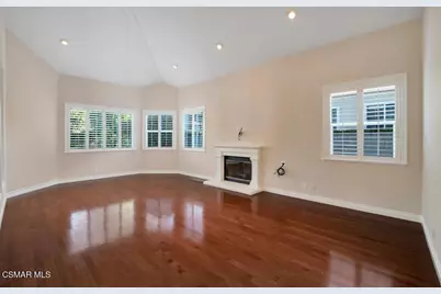 12048 Silver Crest Street, Moorpark, CA 93021 - Photo 13
