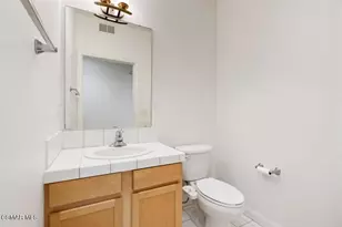 9610 Zelzah Ave, Northridge, CA 91325 - Photo 13