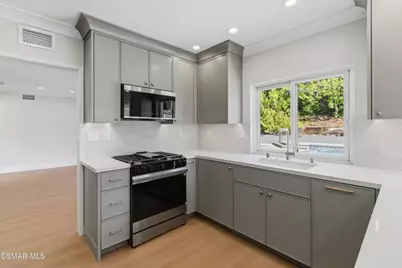 45 Wales Street, Thousand Oaks, CA 91360 - Photo 15