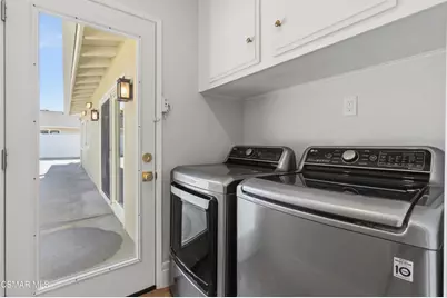 45 Wales Street, Thousand Oaks, CA 91360 - Photo 25