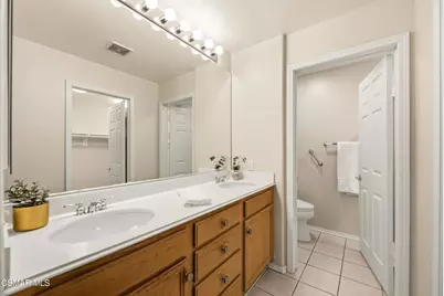 2043 Tulip Avenue, Simi Valley, CA 93063 - Photo 17