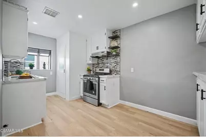 6542 Jamieson Avenue, Reseda, CA 91335 - Photo 17