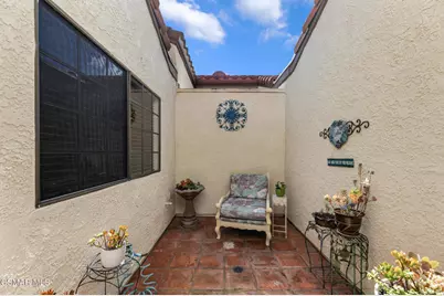 635 Llanerch Lane, Simi Valley, CA 93065 - Photo 23