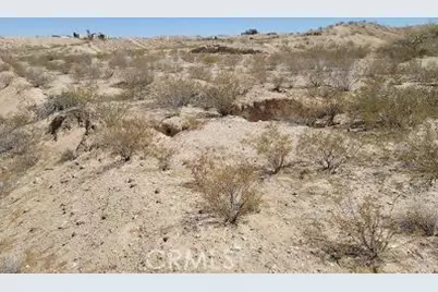 8 Henderson Street, Barstow, CA 92311 - Photo 3