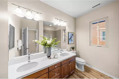 71 Brindisi, Irvine, CA 92618 - Photo 31