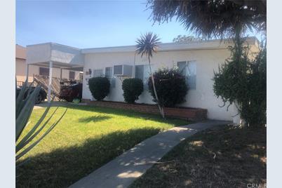 238 W Riggin - Photo 1