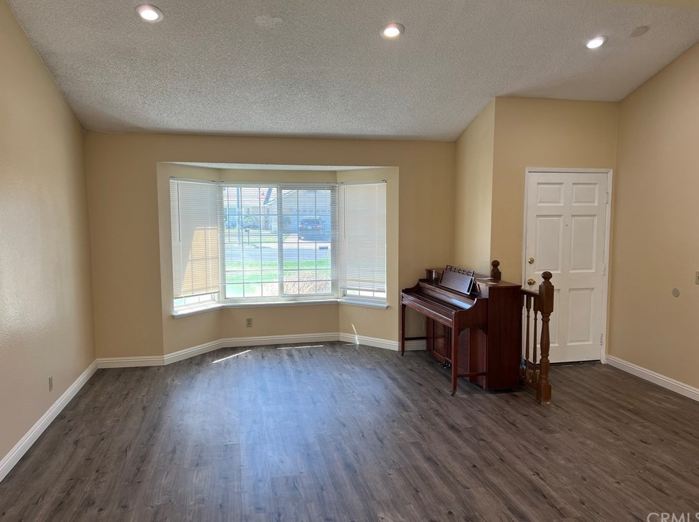 1143 E Merion St, Ontario, CA 91761